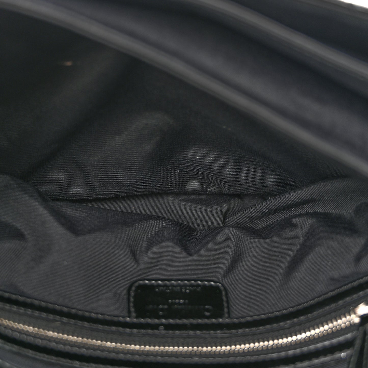 Patent Cannage New Lock Flap Black