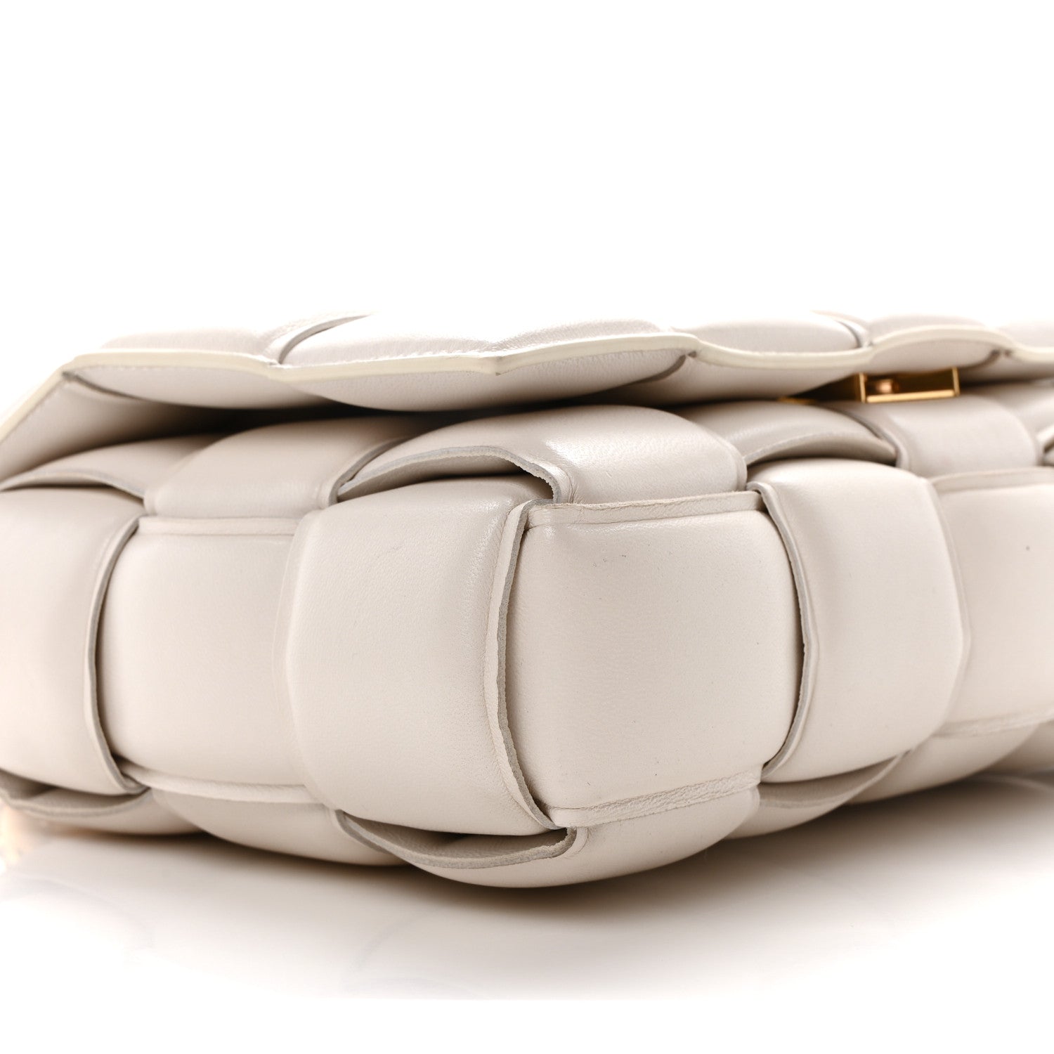 Bottega Veneta Lambskin Maxi Intreccio Padded Chain Cassette Crossbody Bag White 8 of 9