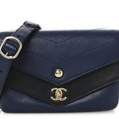 Chanel Sheepskin Chevron Quilted Double Chevron Waist Bag Navy Black 7 of 11