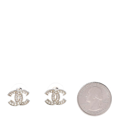 Chanel Pearl CC Earrings Gold 2 of 5