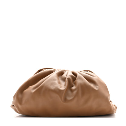 Bottega Veneta Smooth Butter Calf The Pouch Oversized Clutch Cammello 1 of 10