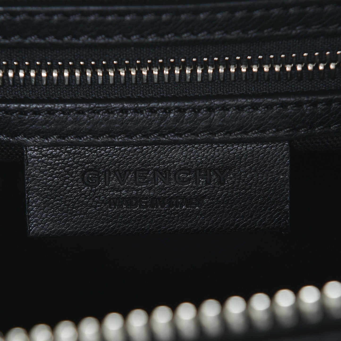Sugar Goatskin Small Antigona Black