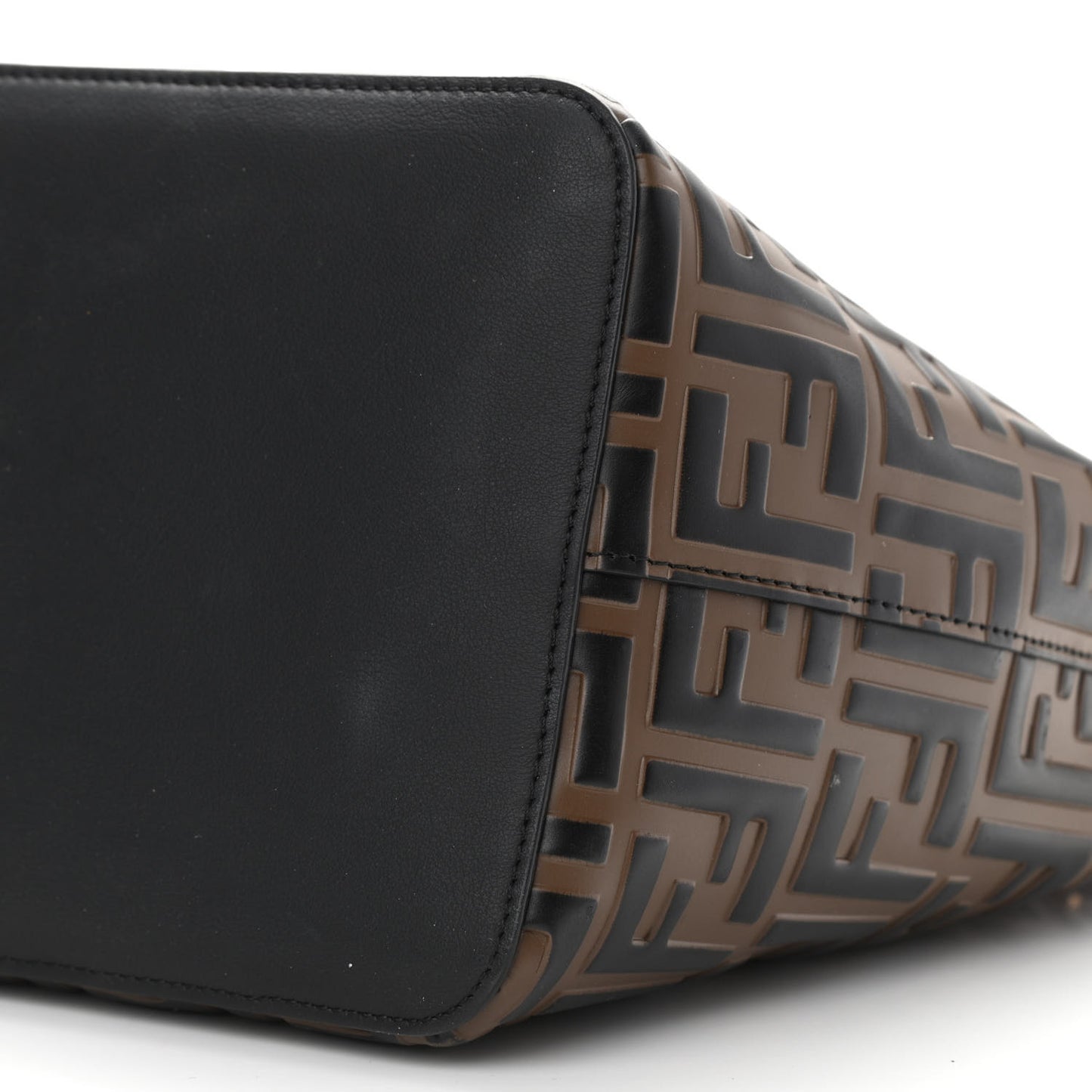 Vitello Grace F is Fendi Bi-Color FF 1974 Embossed Grande Mon Tresor Bucket Bag Maya Black Fragola