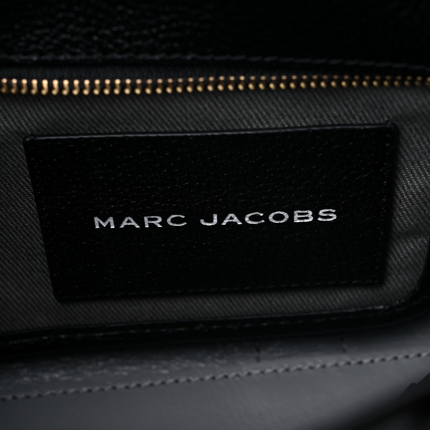 Marc Jacobs Grained Calfskin Small The Tote Bag Black 6 of 9