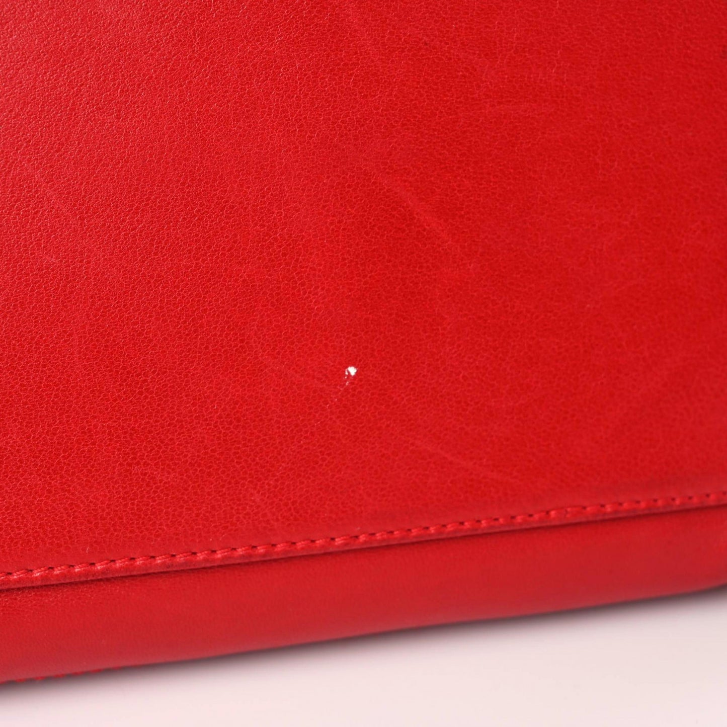 Lambskin CC Drawstring Shoulder Bag Red