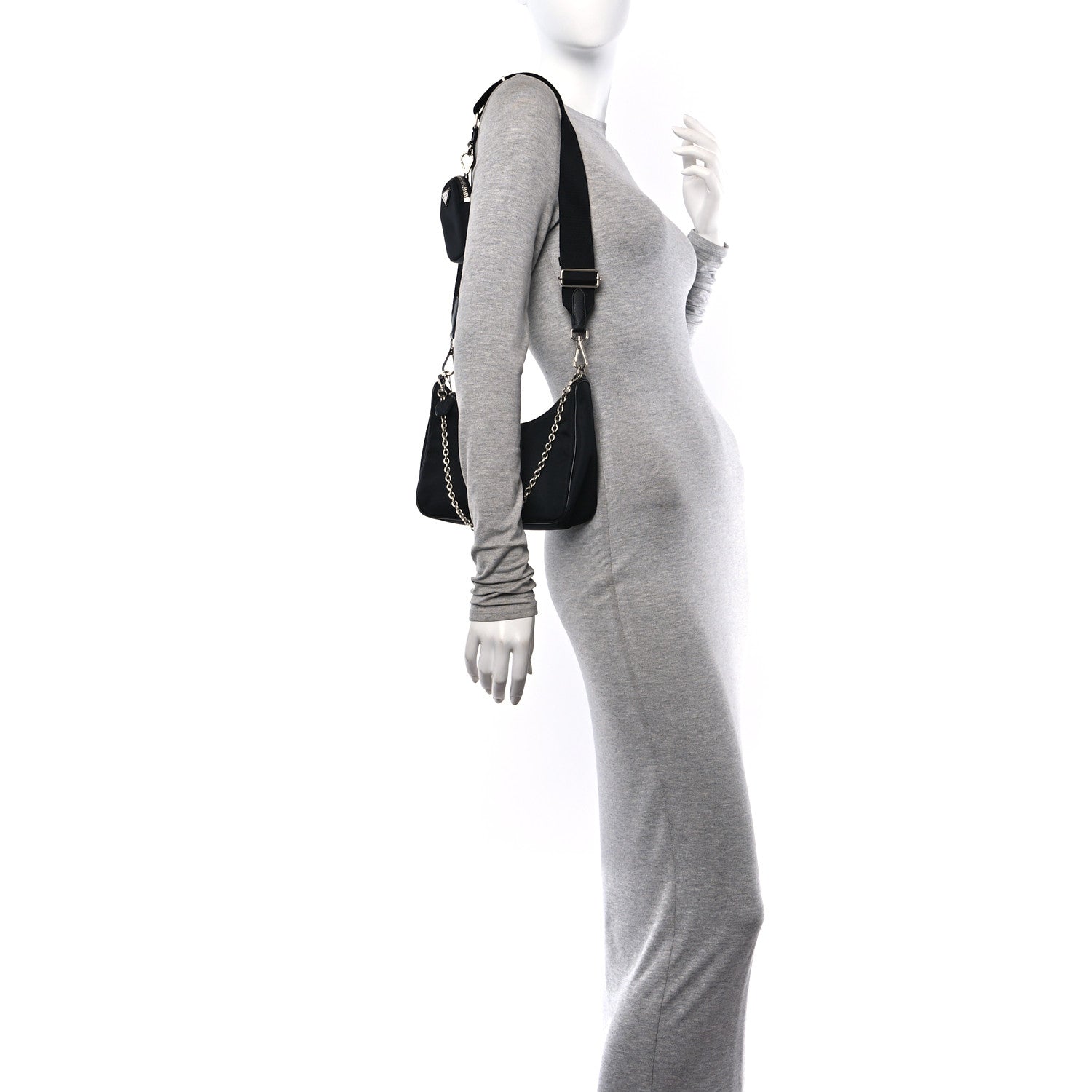 Prada Nylon Re-Edition 2005 Shoulder Bag Black 2 of 9