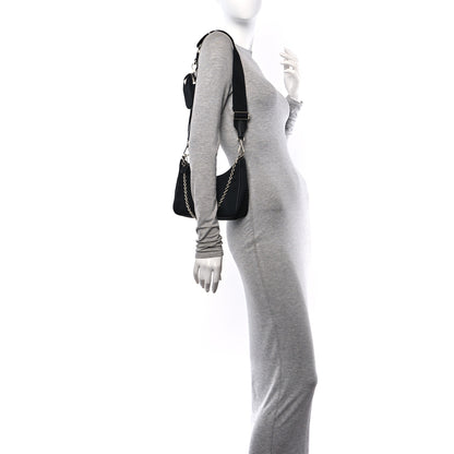 Prada Nylon Re-Edition 2005 Shoulder Bag Black 2 of 9