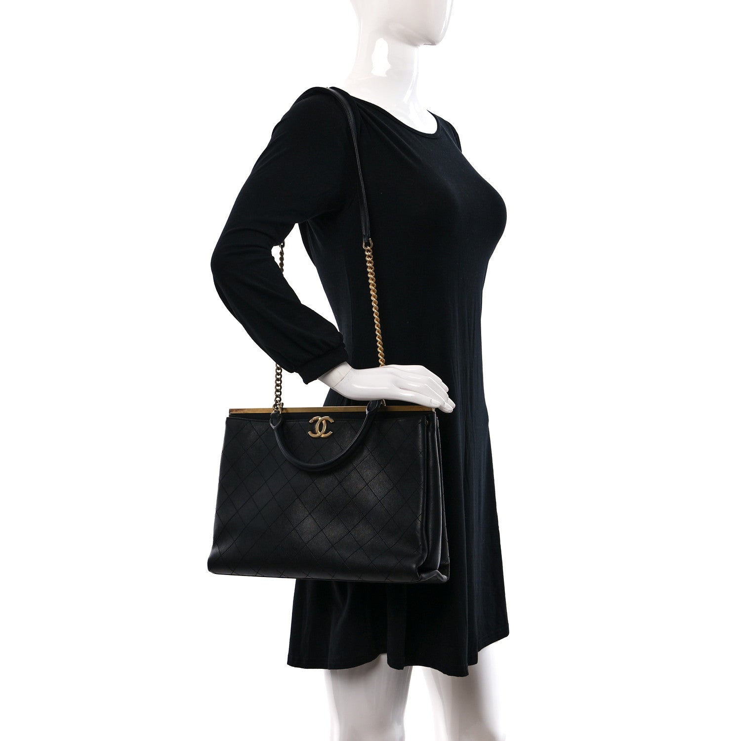 Chanel Lambskin Stitched Large Coco Lux Shopping Tote Black 2 of 9