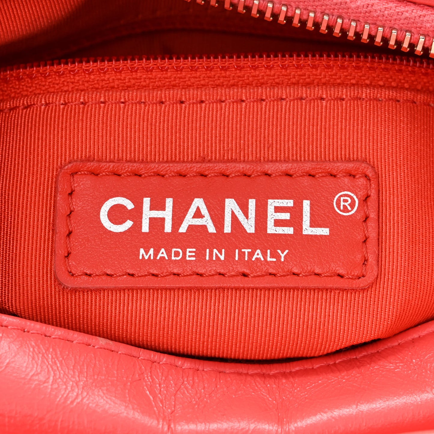 Aged Calfskin Quilted Small Gabrielle Hobo Red