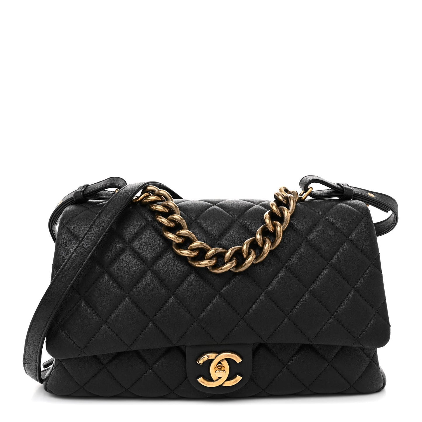 Shiny Sheepskin Quilted Large Trapezio Flap Black