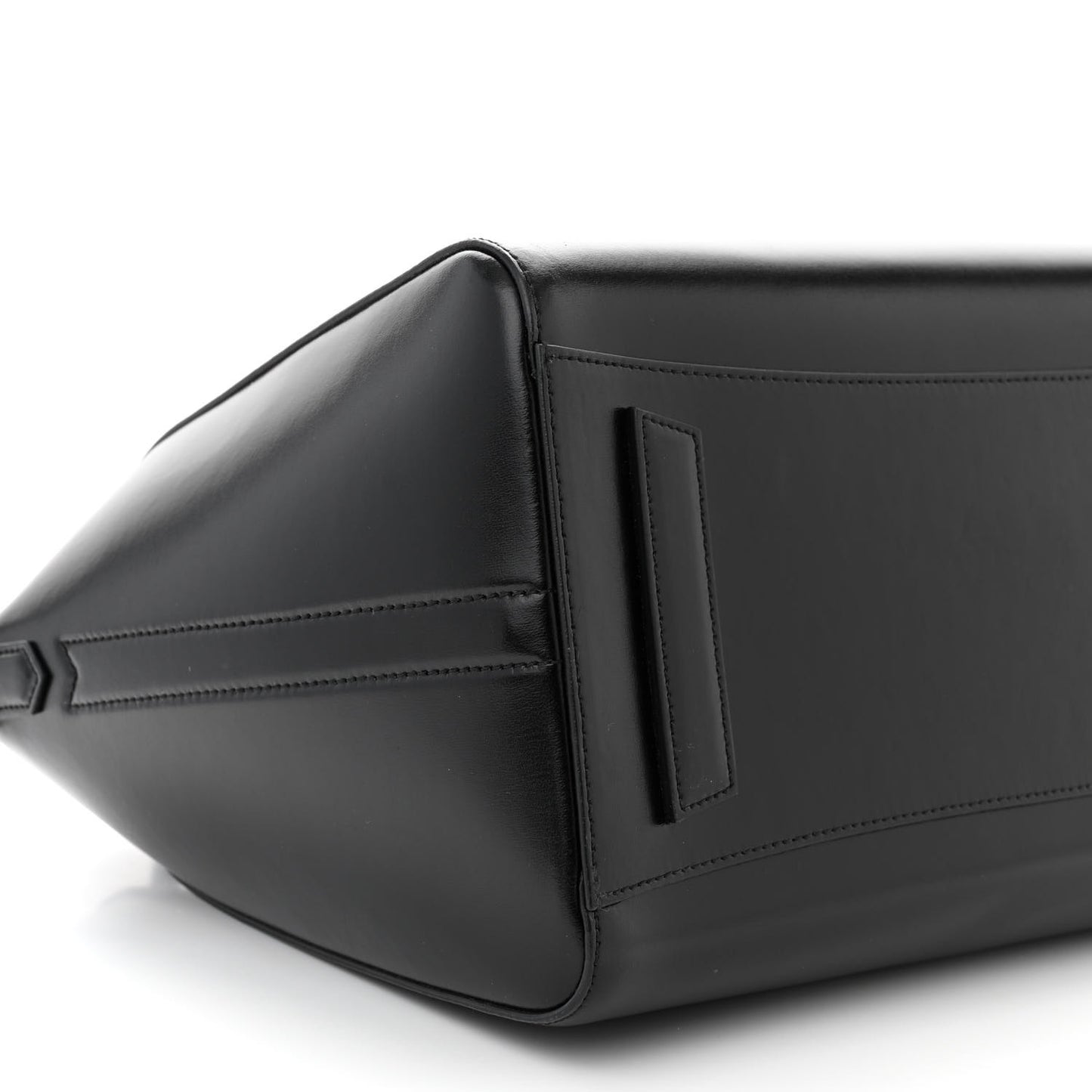 Shiny Lord Calfskin Medium Antigona Black