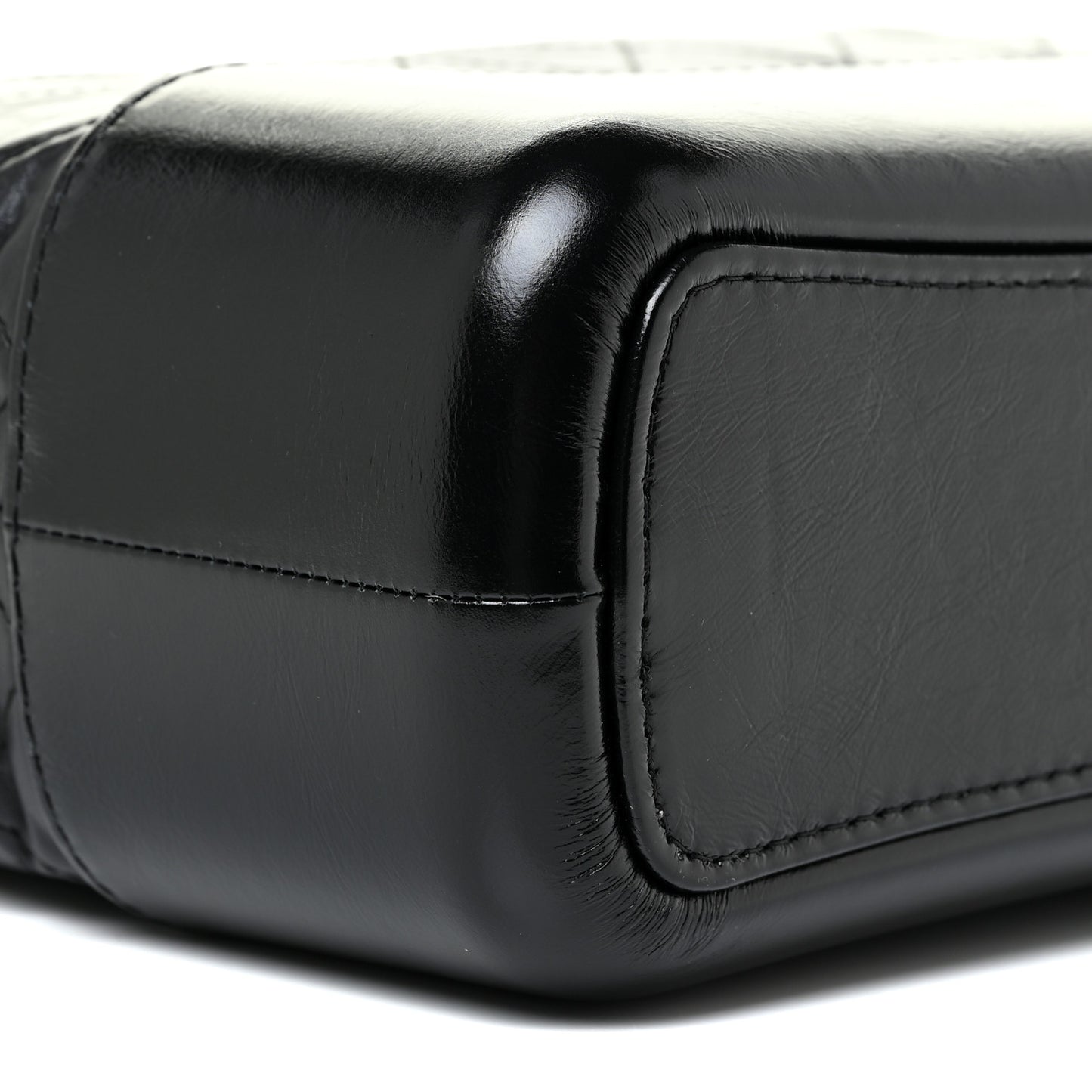 Aged Calfskin Quilted Medium Gabrielle Hobo Black