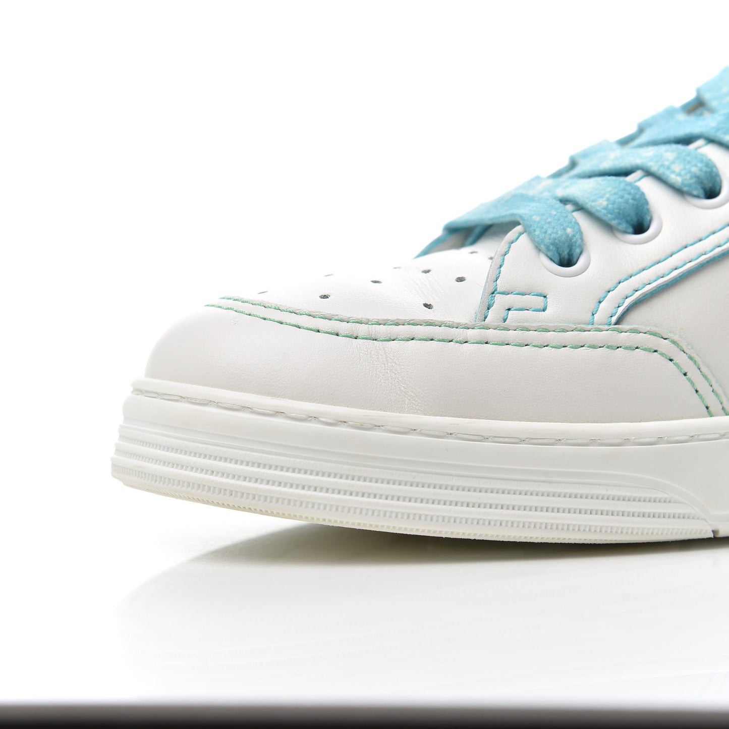Calfskin Womens Logo Sneakers 40 White Blue
