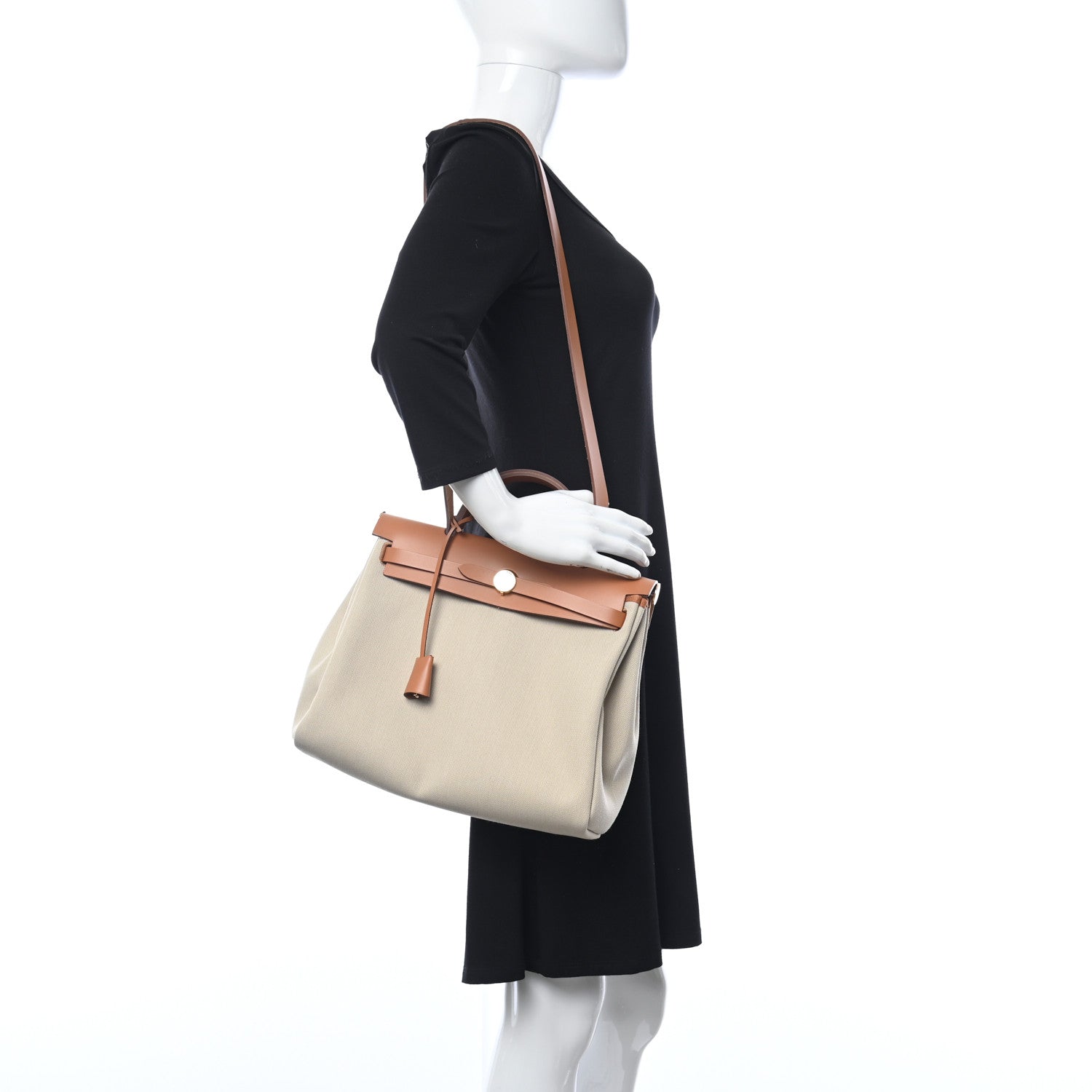 Hermes Military Toile Vache Hunter Herbag Zip Retourne 31 PM Beton Naturel 2 of 12