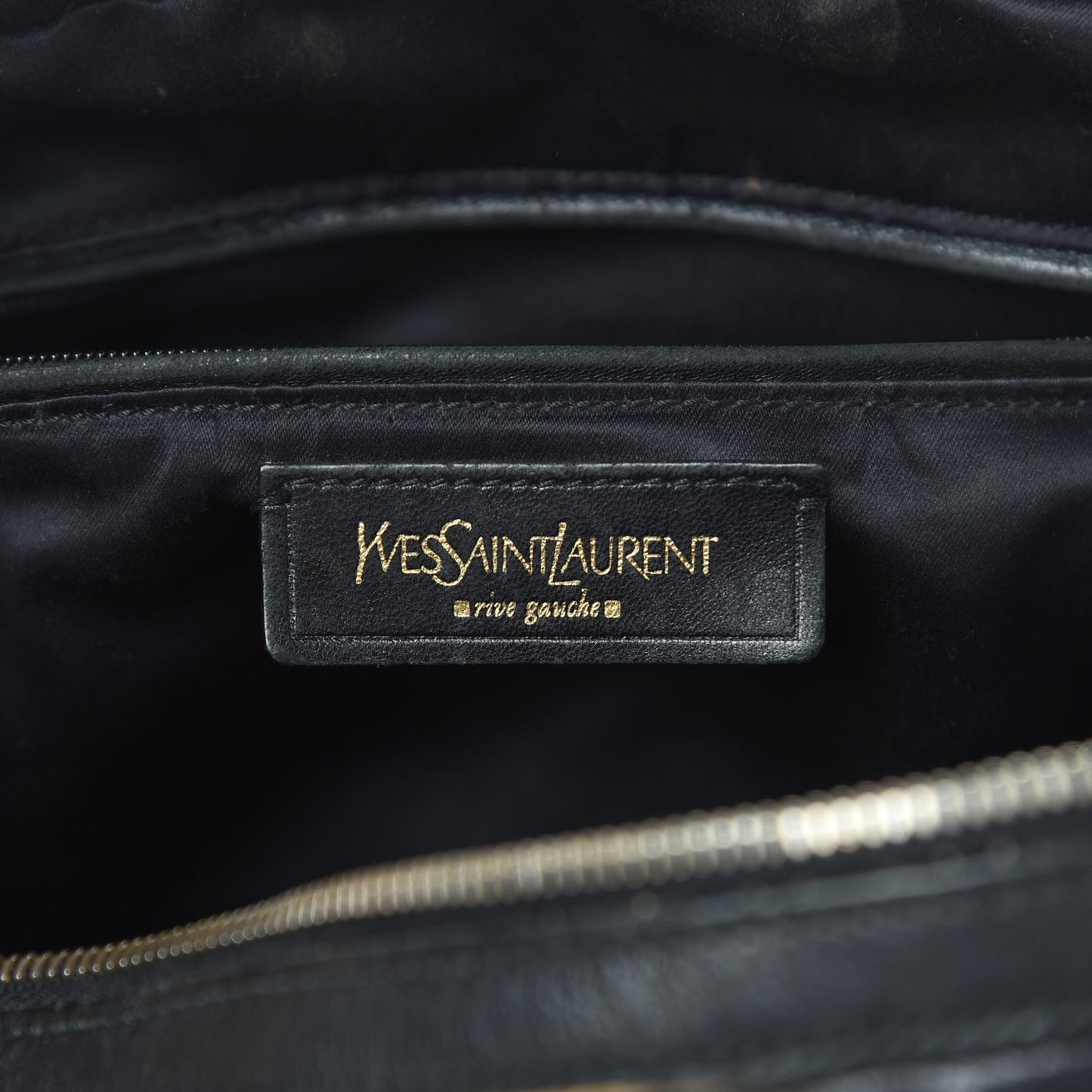 Calfskin Large Muse Black