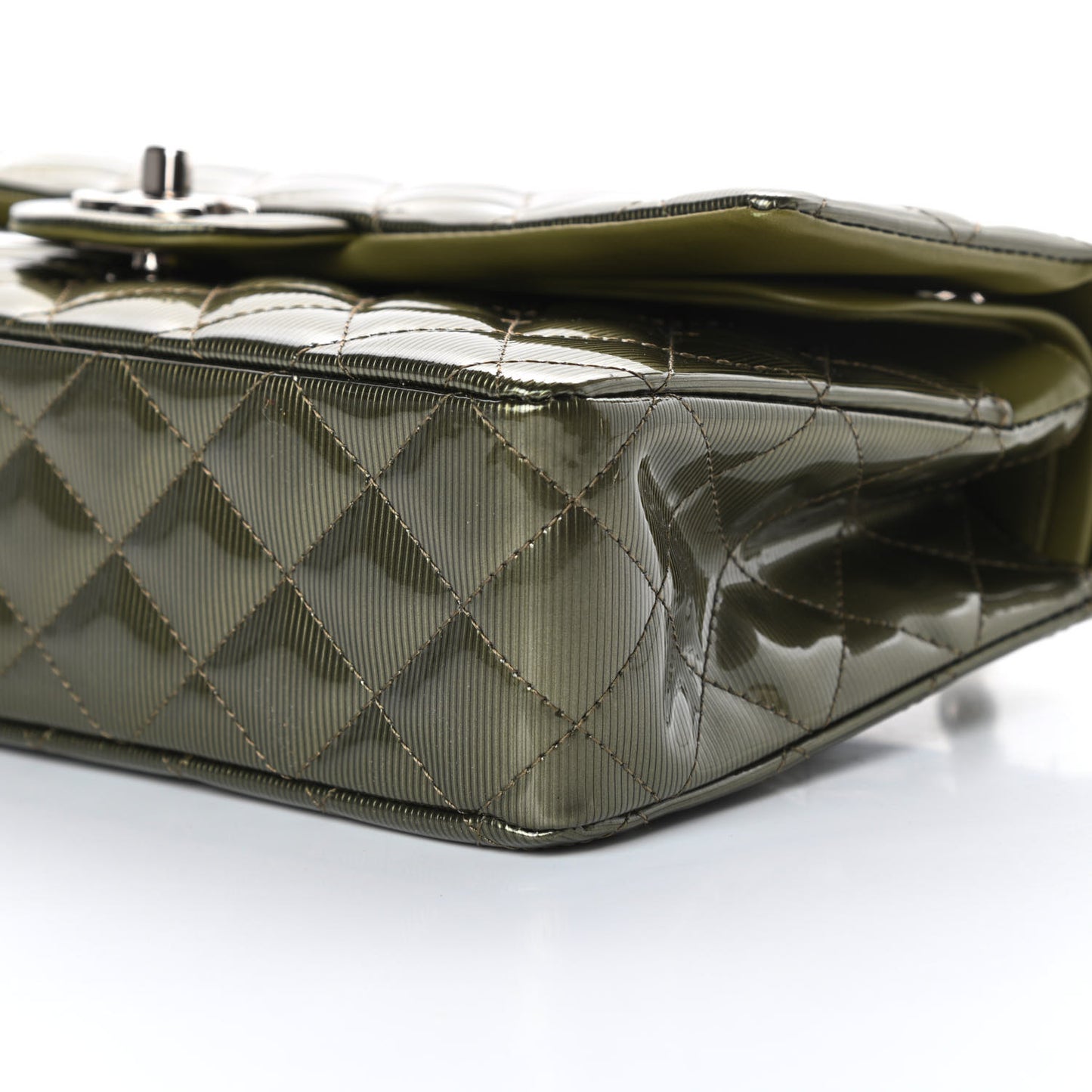 Striated Patent Quilted Medium Double Flap Green