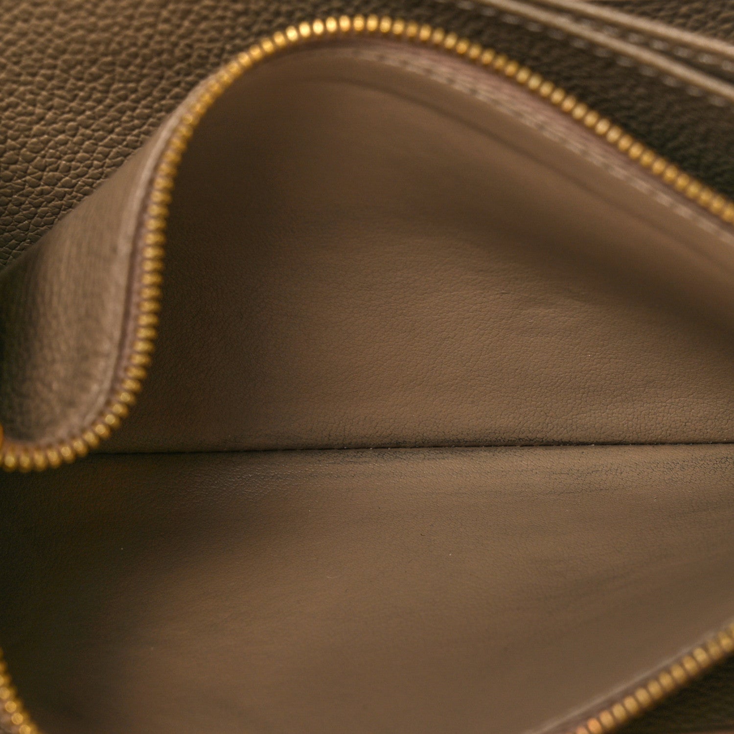 Louis Vuitton Empreinte Zippy Wallet Galet 12 of 13