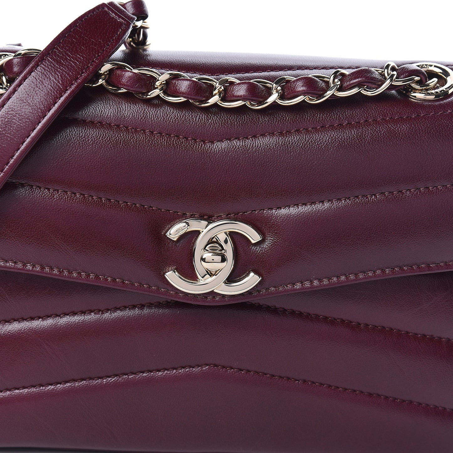 Shiny Lambskin Quilted Small Chevron Miroir Burgundy