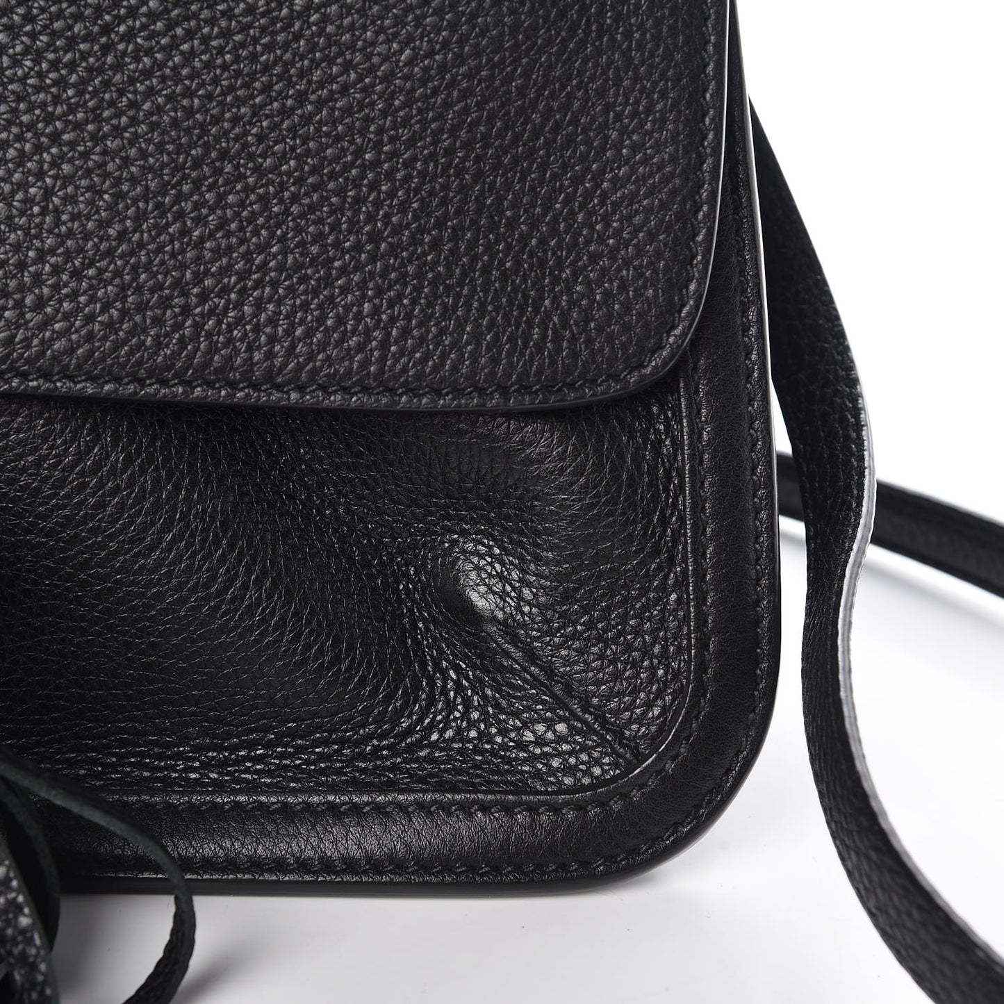 Pebbled Calfskin Medium Bamboo Daily Flap Shoulder Bag Black