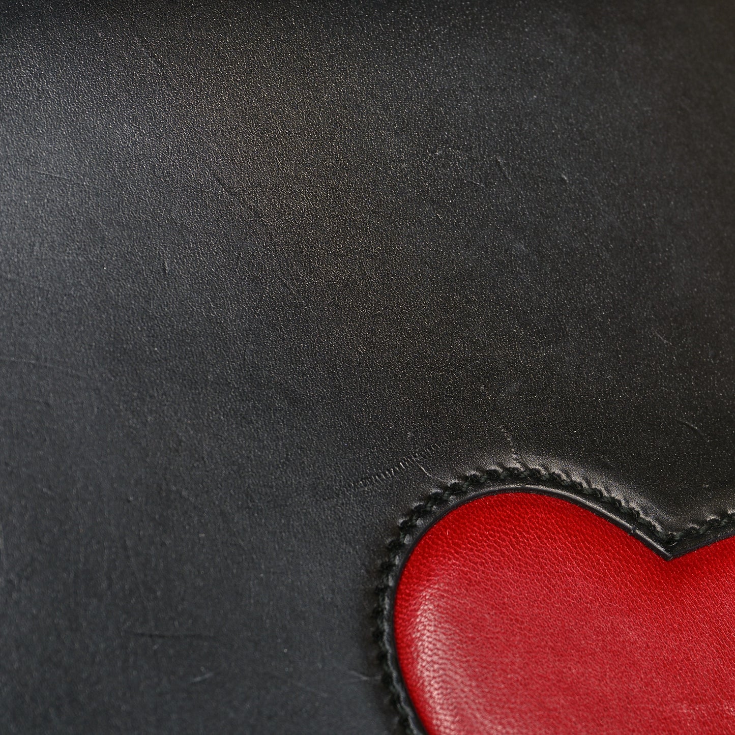 Knight Calfskin Malaga Kid Heart Medium GG Marmont Chain Handle Bag Black Hibiscus Red Multicolor