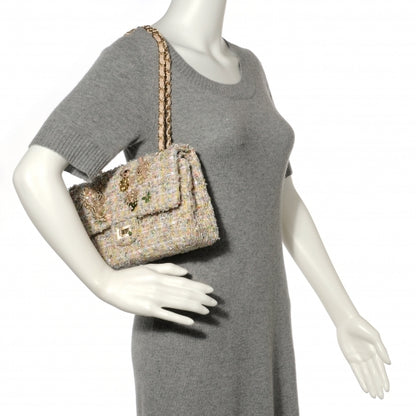 Chanel Tweed Garden Party 2.55 Reissue 225 Flap Pastel 2 of 11