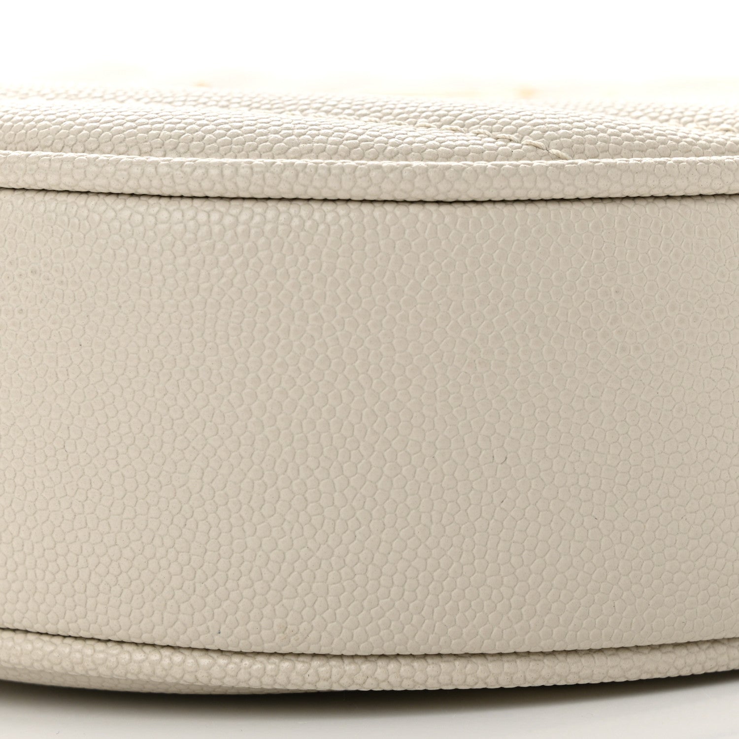 Saint Laurent Grain De Poudre Matelasse Chevron Quilted Round Vinyle Camera Bag Crema Soft 10 of 11