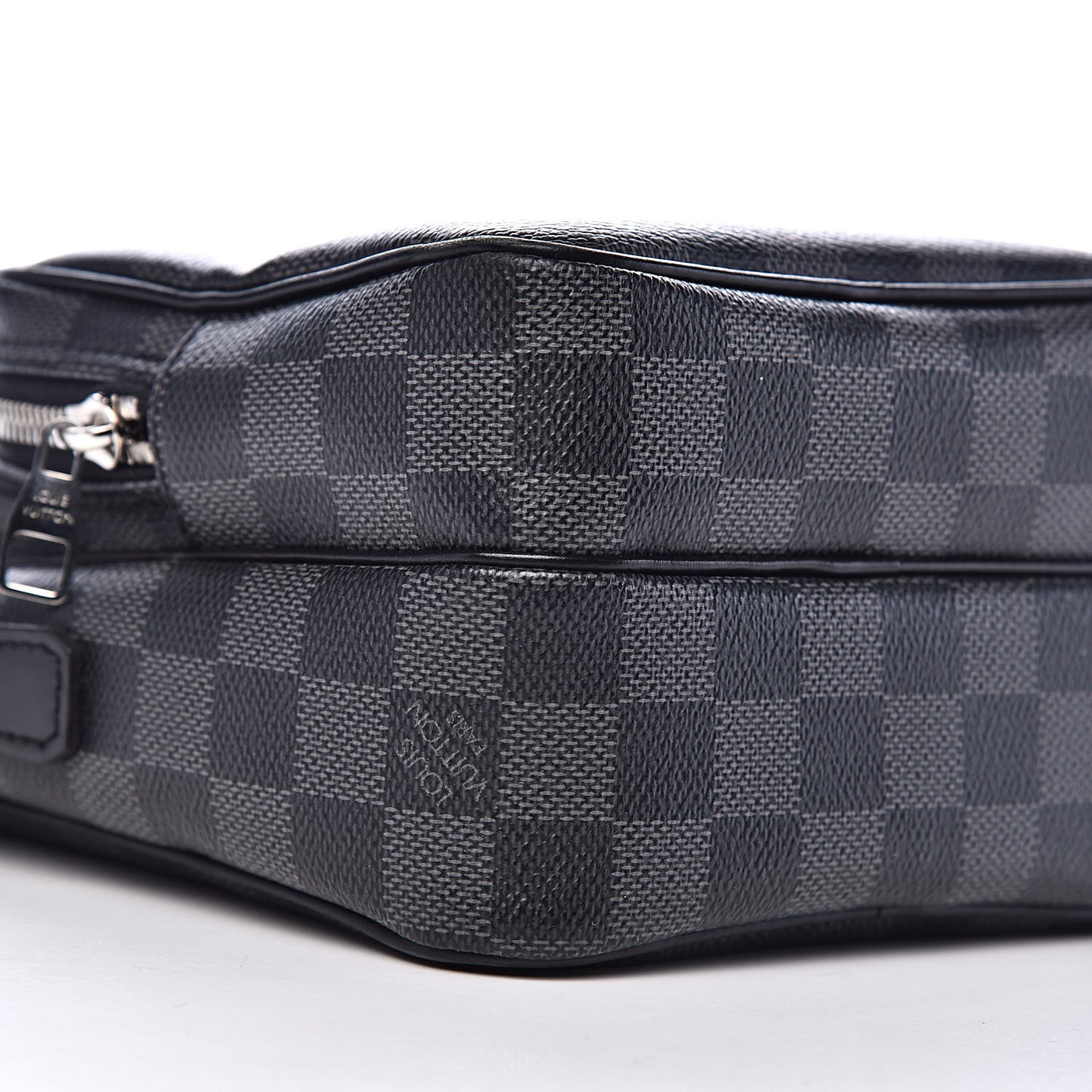 Damier Graphite Rem Bag