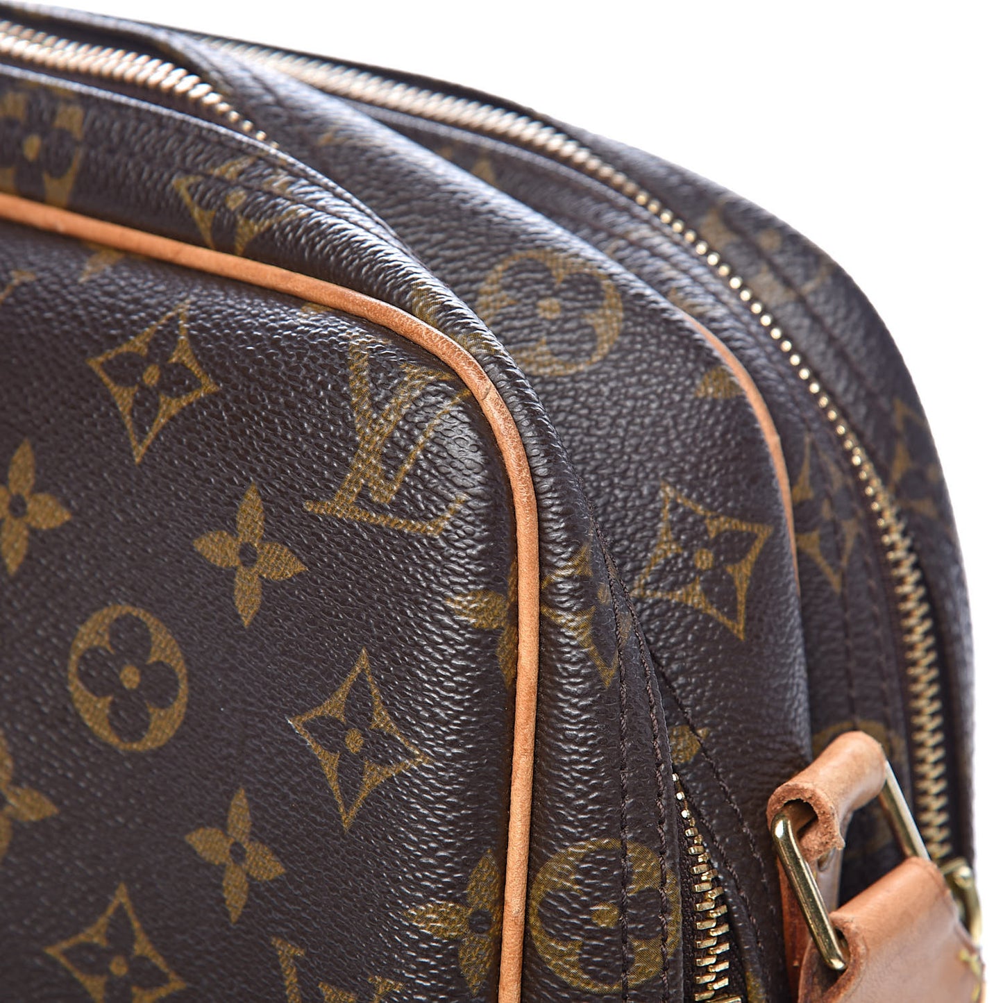 Monogram Reporter PM