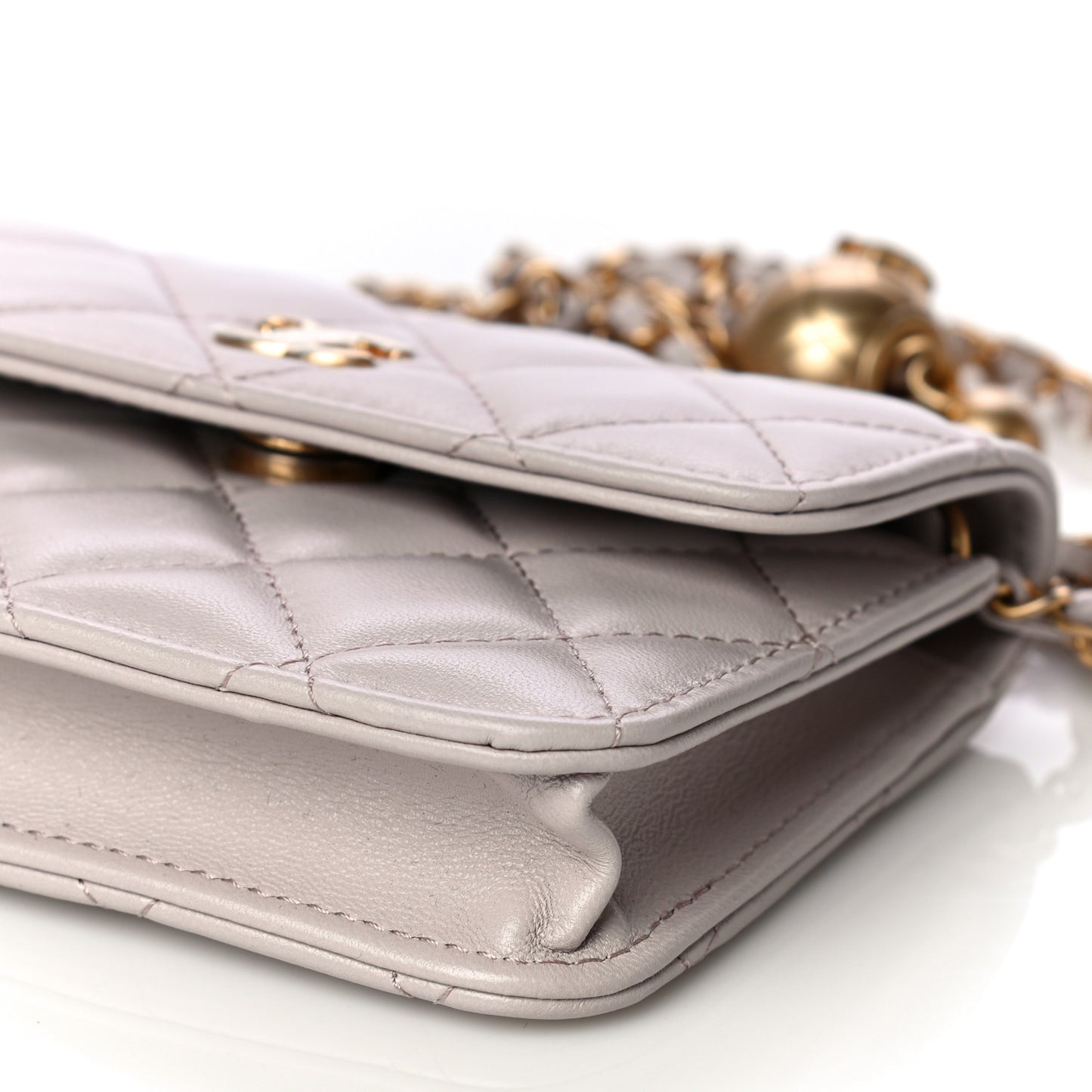 Lambskin Quilted Pearl Crush Clutch With Chain Light Purple