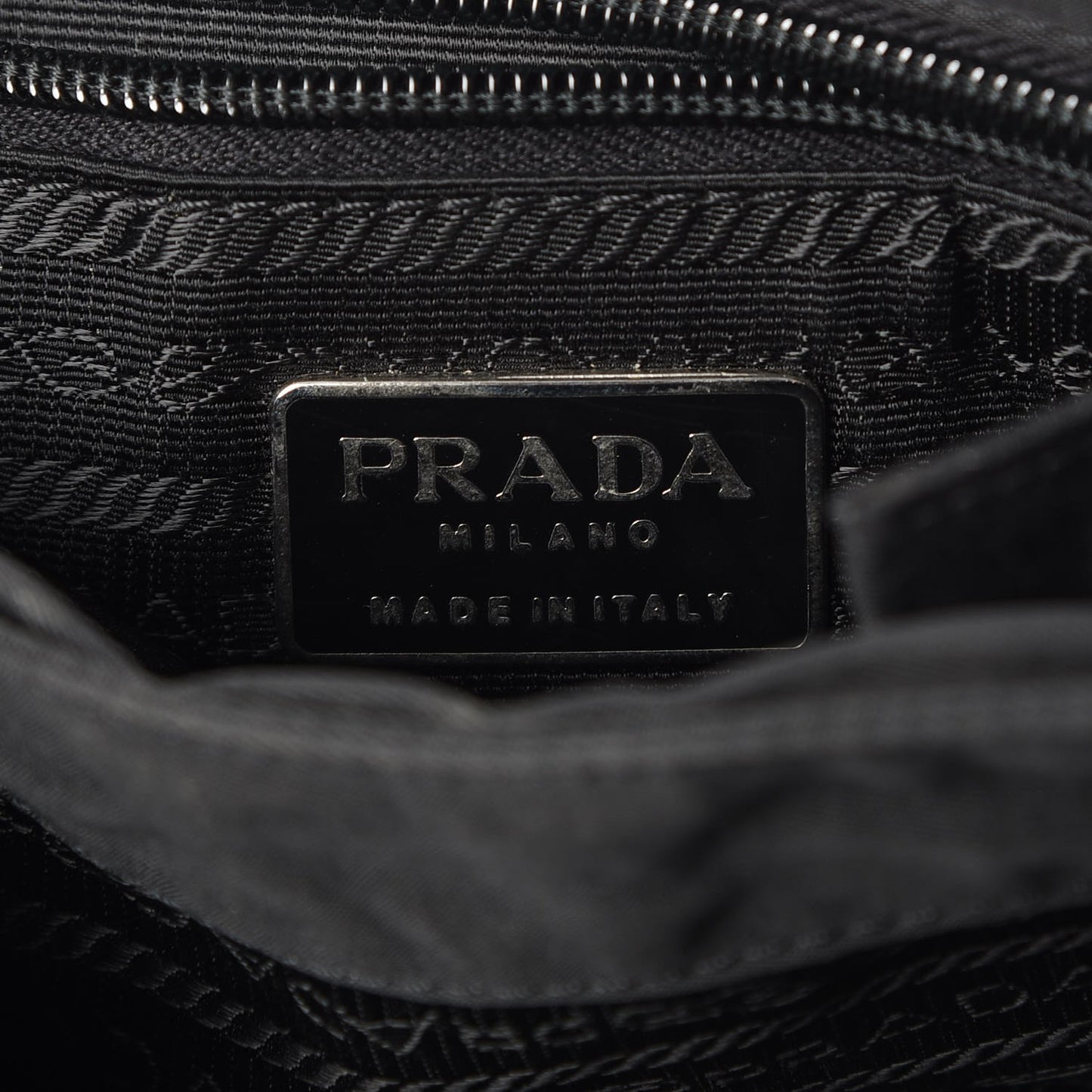 Calfskin Tessuto Nylon Shoulder Bag Nero Black