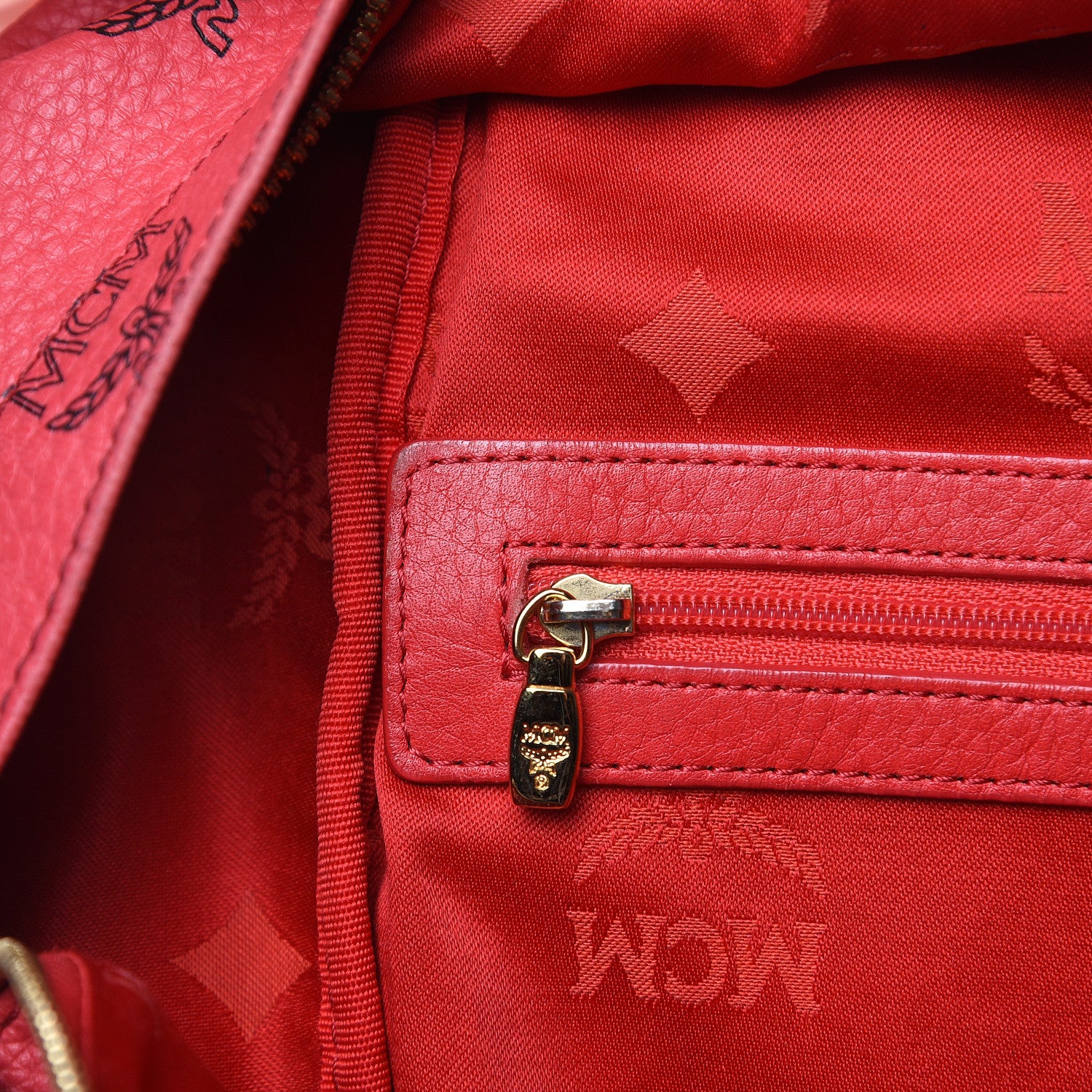 MCM Visetos Medium Sprinkle Stud Stark Backpack Corail 22 of 25