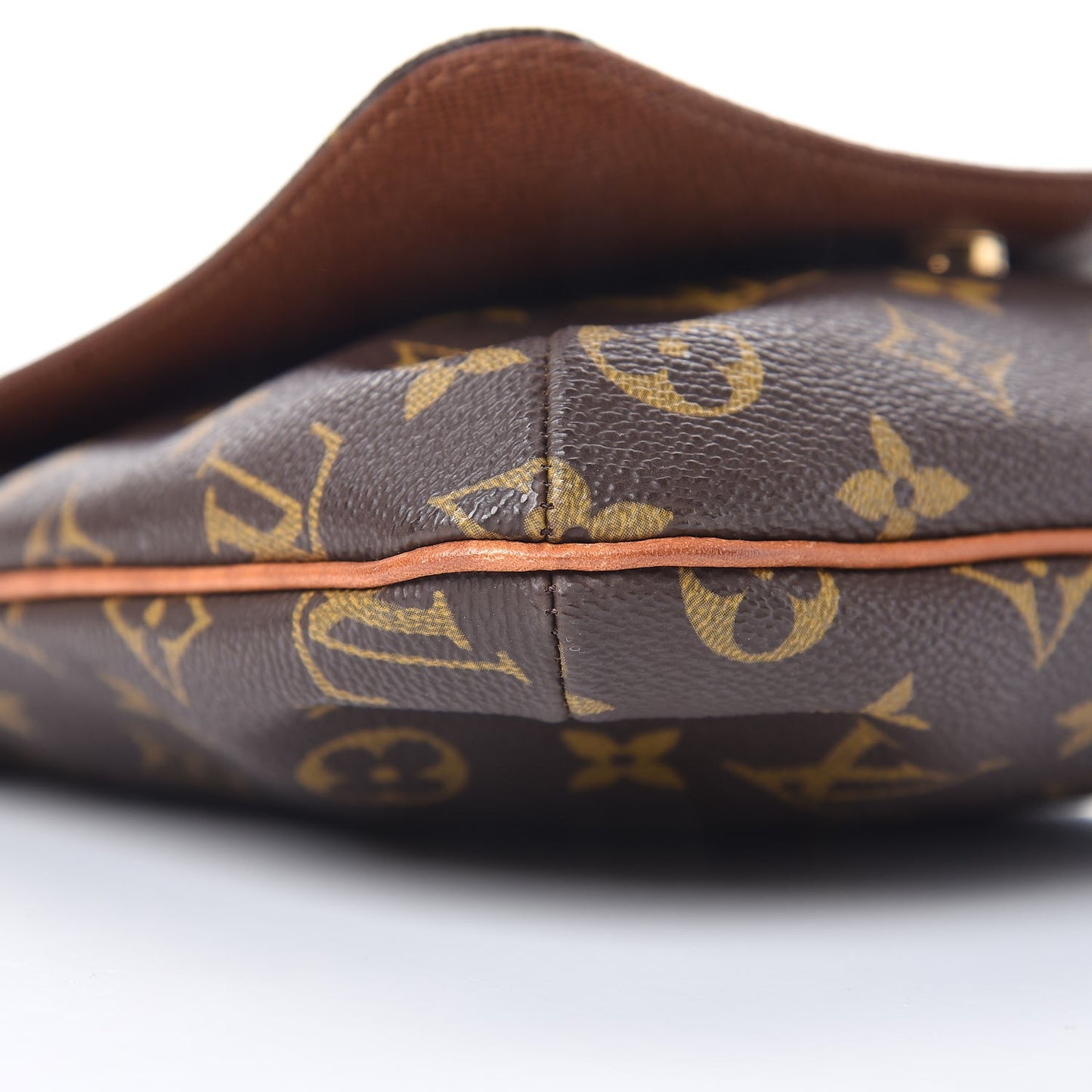 Monogram Musette Salsa