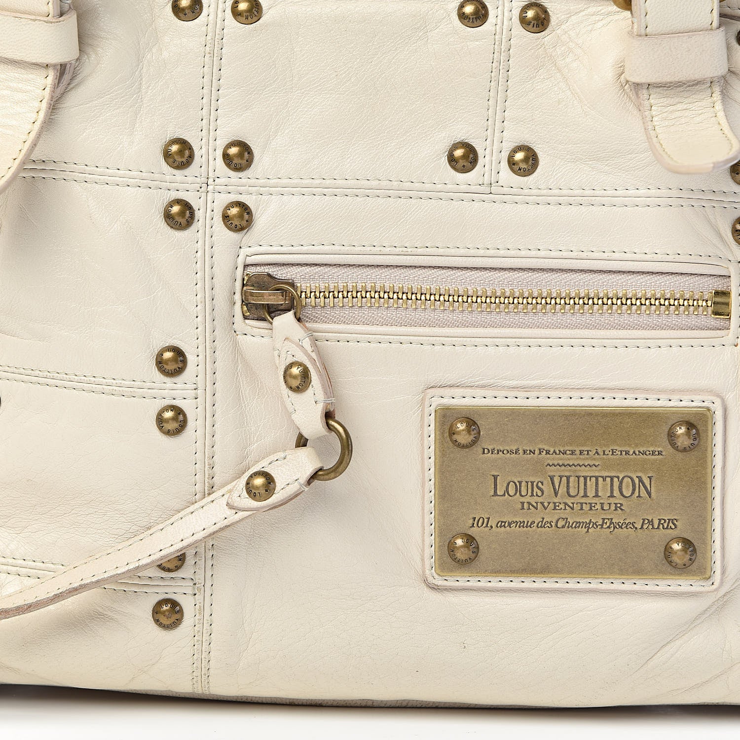 Louis Vuitton Lambskin Riveting White 28 of 28
