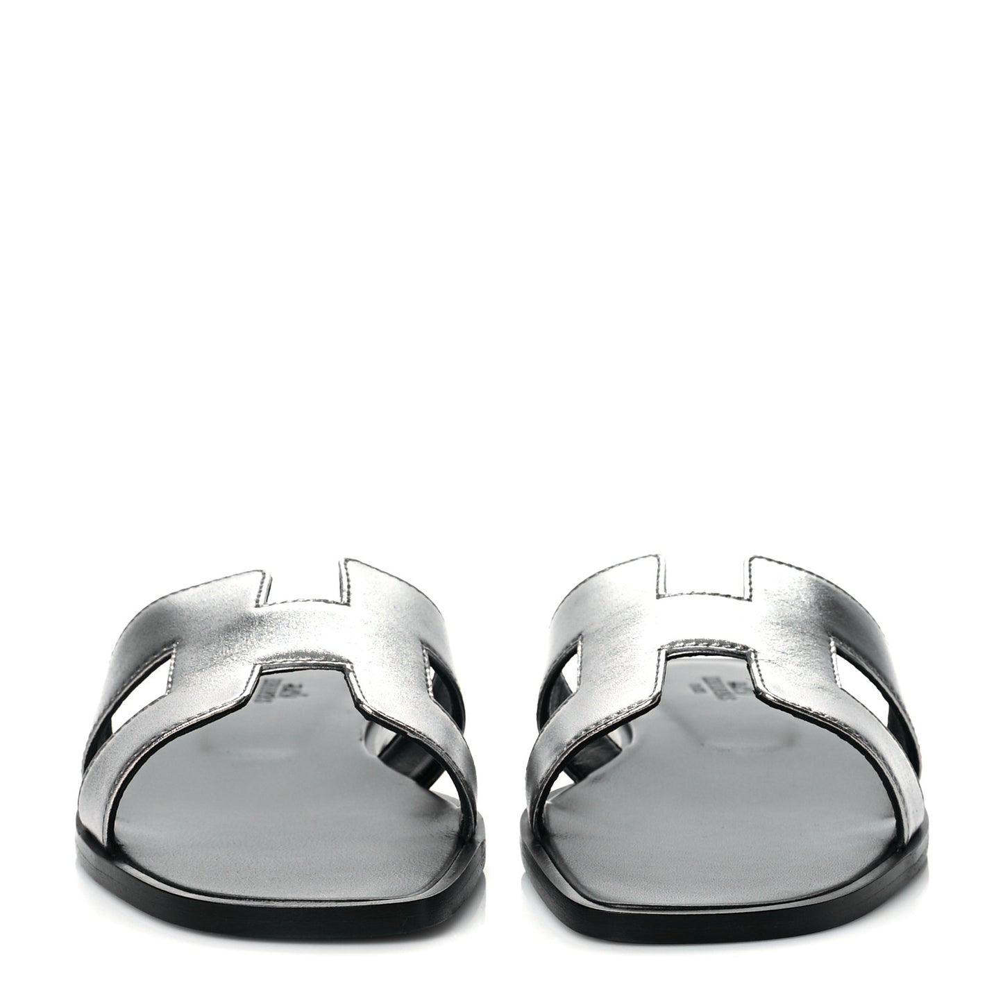 Metallic Nappa Oran Sandals 38 Gris Argente