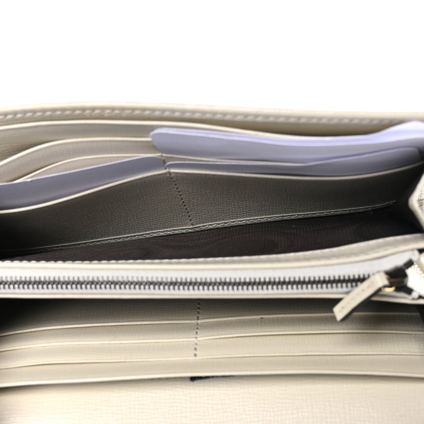 Azalea Calfskin GG Monogram Bi-Color Debossed Diana Chain Wallet Emerald Stone Topaz Mystic White