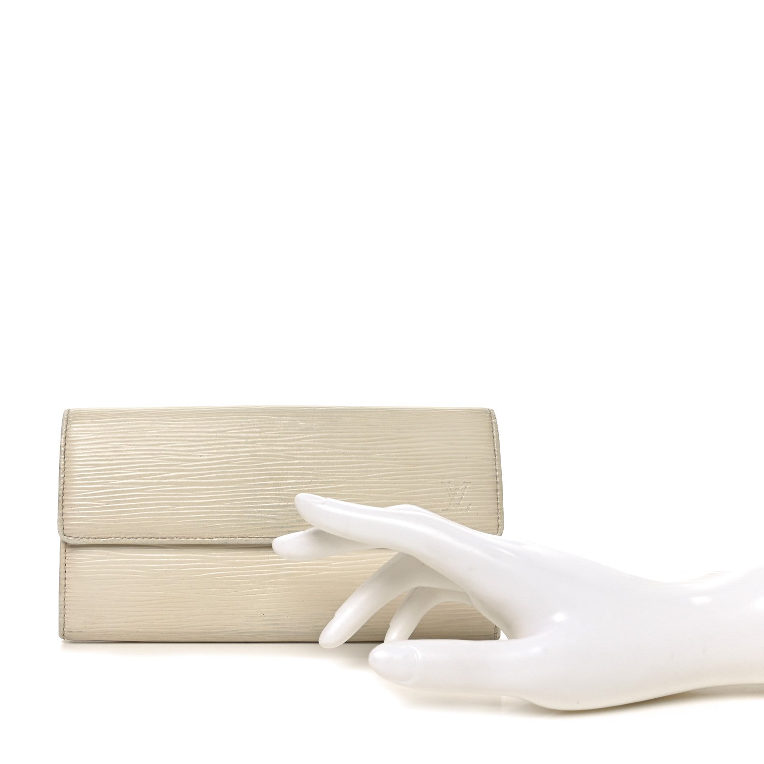 Louis Vuitton Epi Sarah Wallet Ivory 2 of 8