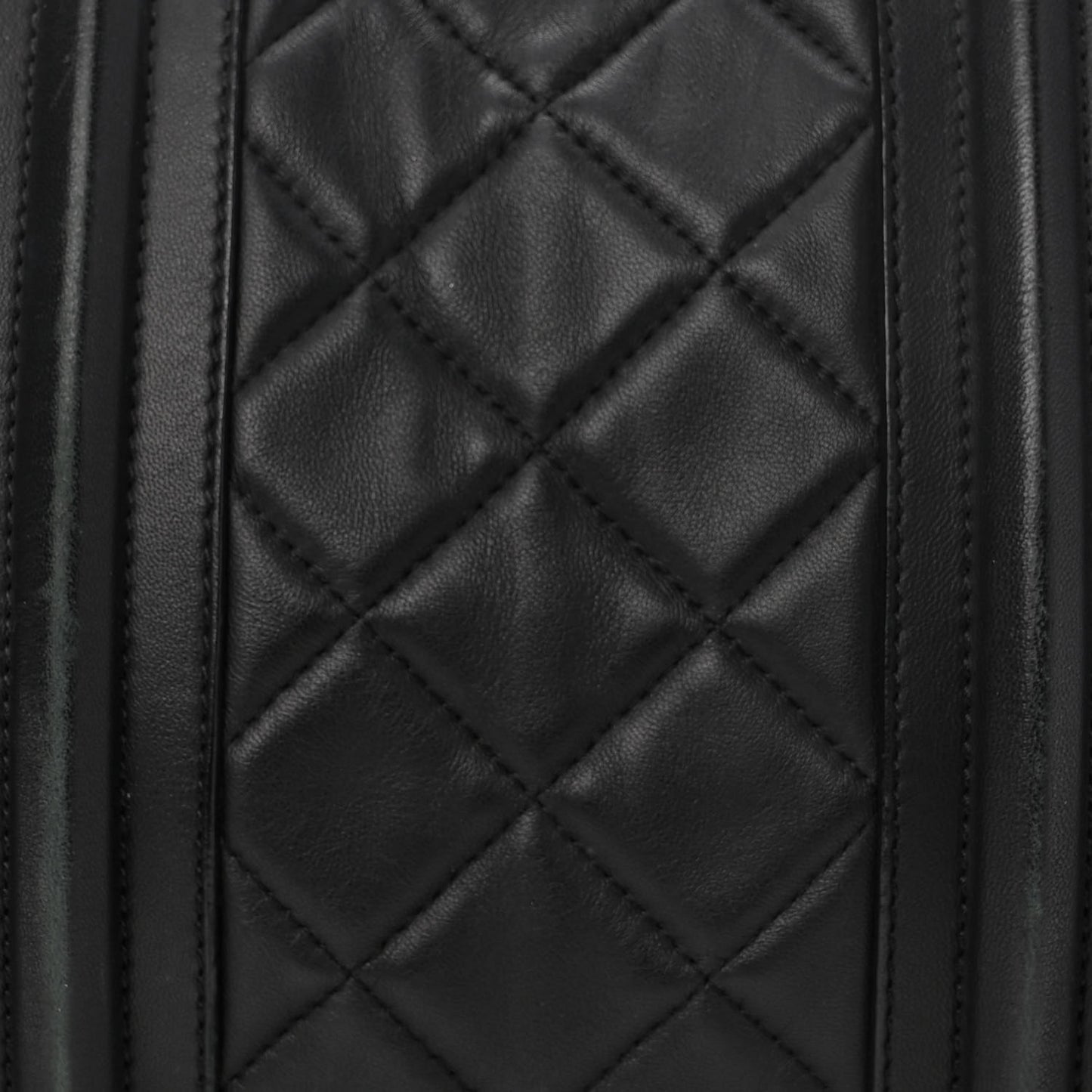 Lambskin Quilted Medium Lucrezia Black