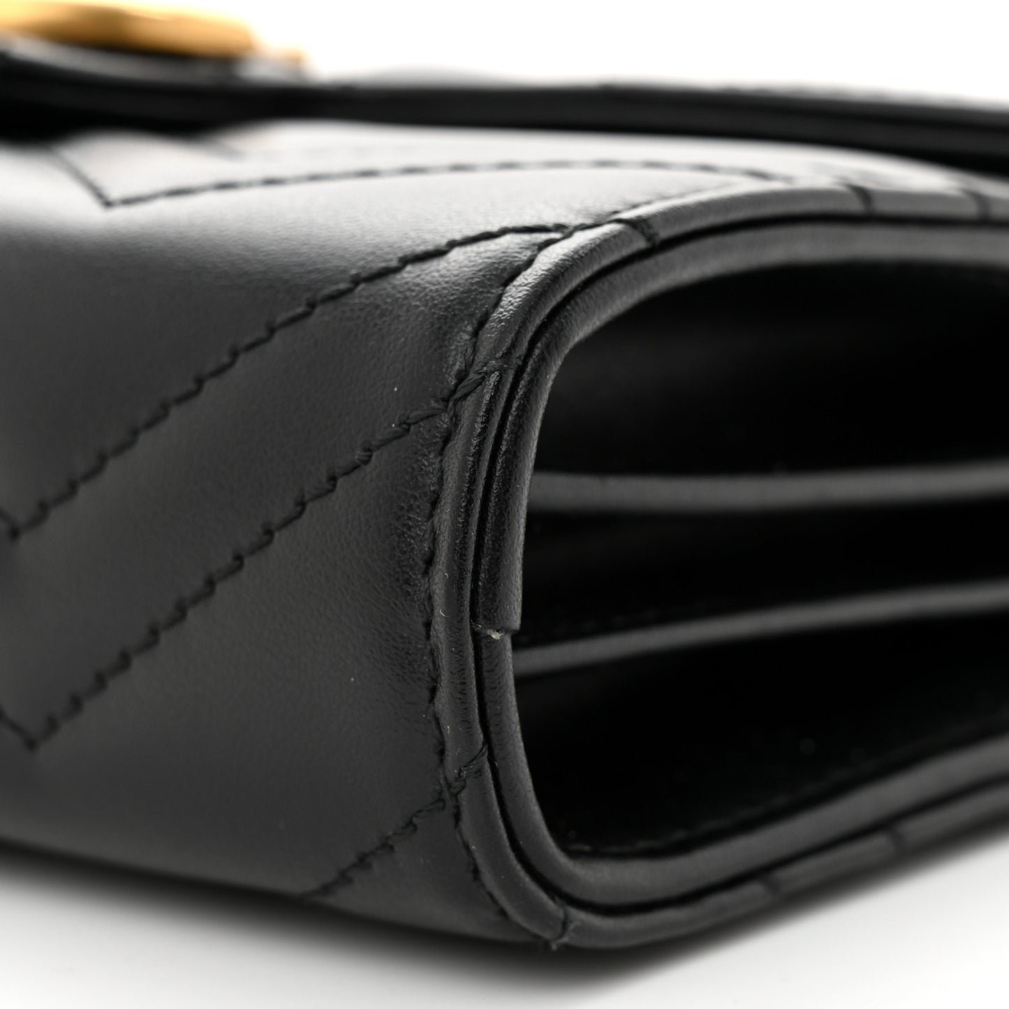 Calfskin Matelasse GG Marmont Chain Wallet Black