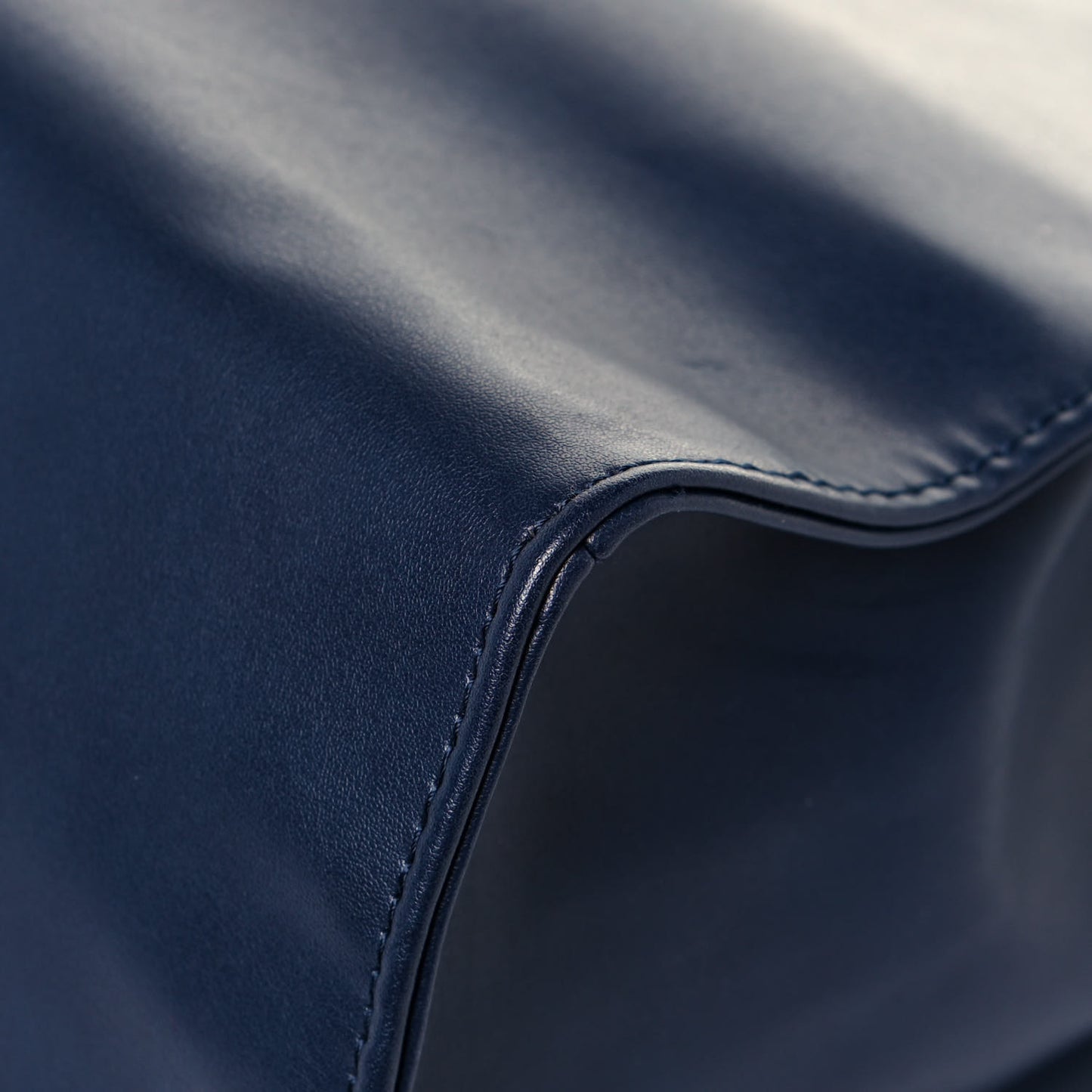 Vegan Leather Medium Shopping Bag Navy