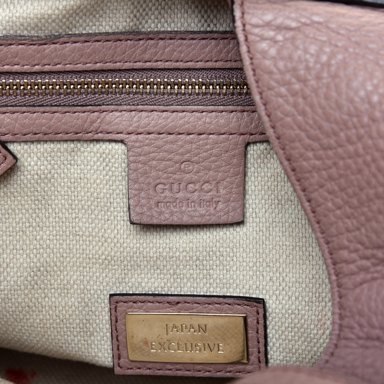 Gucci Pebbled Calfskin Small Soho Shoulder Bag Light Pink 8 of 10