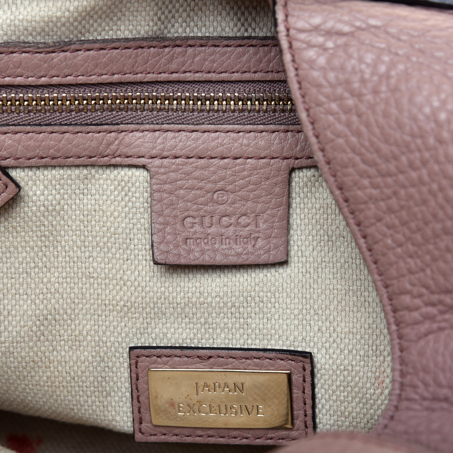 Pebbled Calfskin Small Soho Shoulder Bag Light Pink