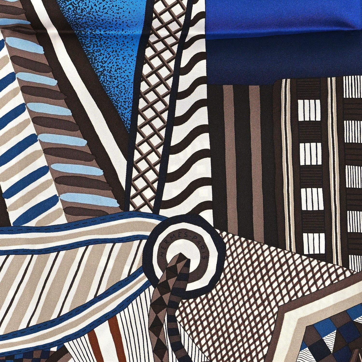 Hermes Silk La Selle Imaginaire Scarf 90 Marron Glace Bleu Vif Brun 2 of 5