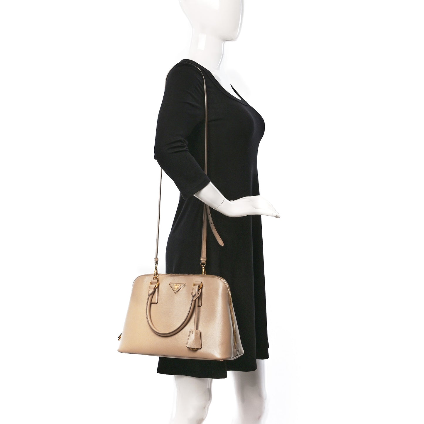 Saffiano Lux Medium Promenade Tote Sabbia