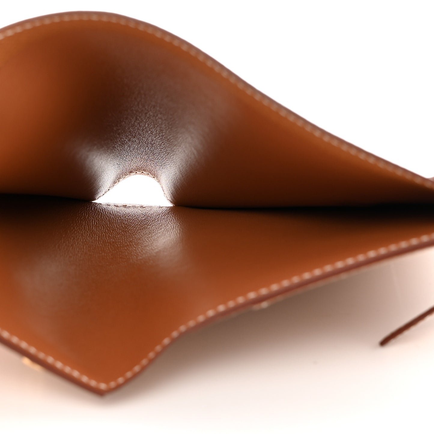 Epsom Bearn Compact Wallet Gold