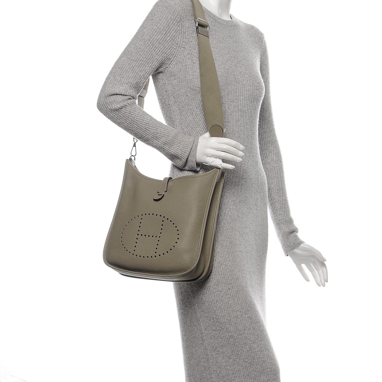 Hermes Taurillon Clemence Evelyne III PM Sauge 2 of 12