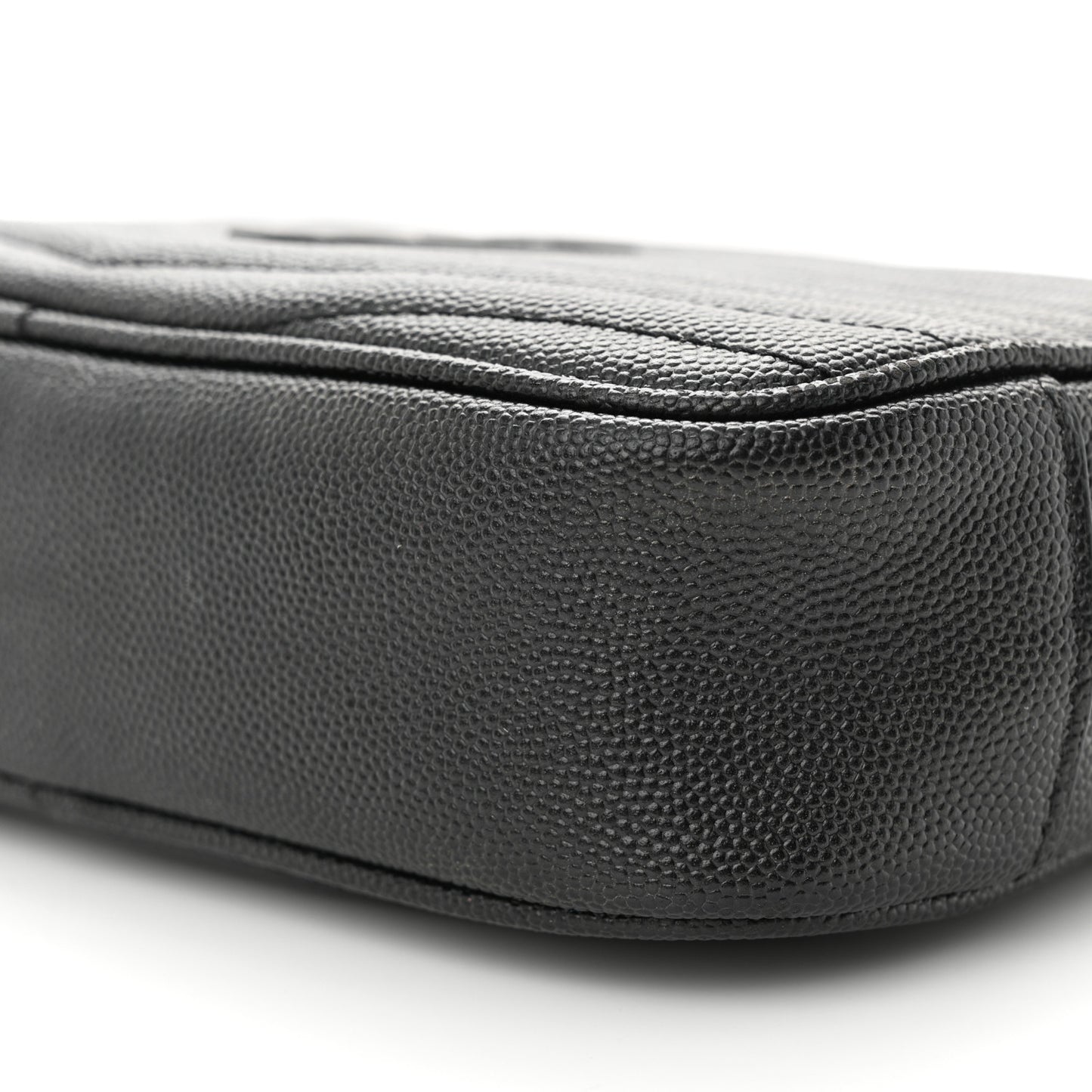 Grain De Poudre Matelasse Monochrome Monogram Mini Lou Camera Bag Black