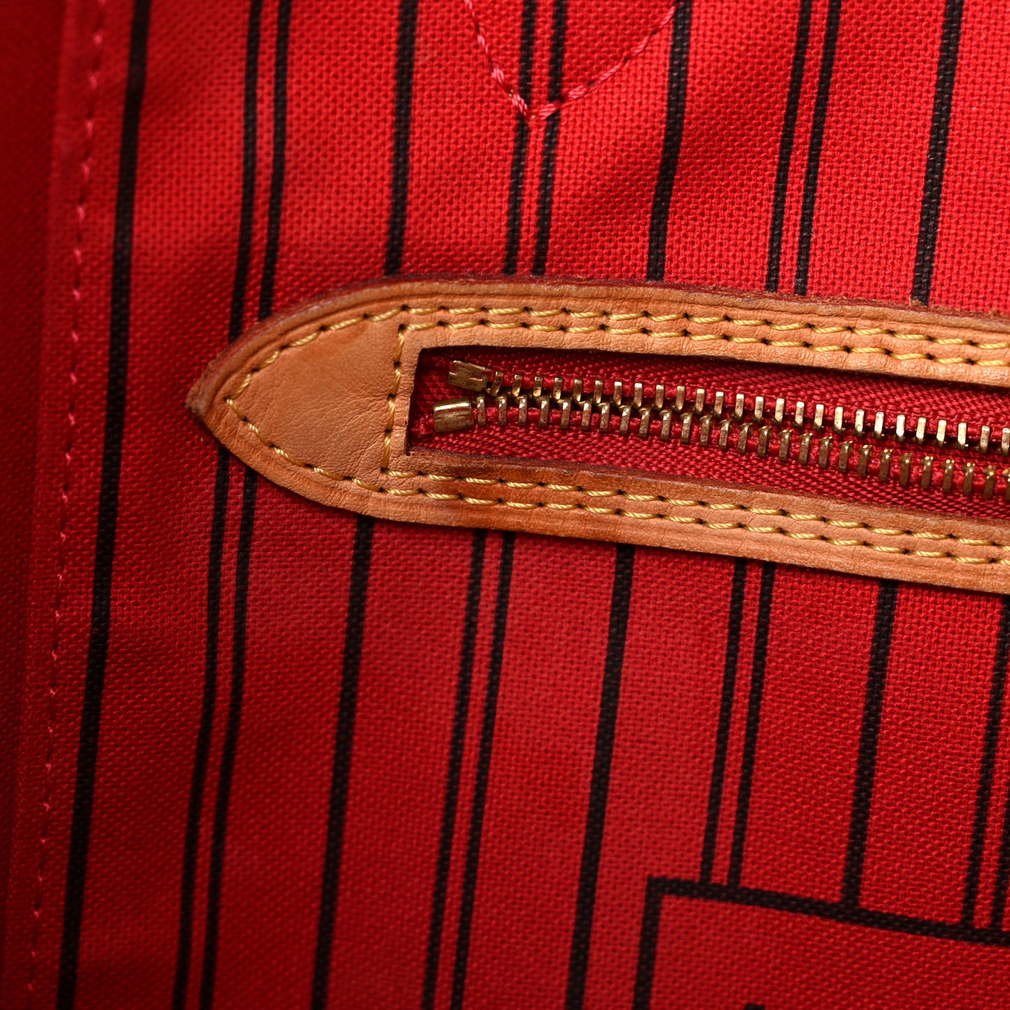 Monogram Neo Neverfull MM Cherry