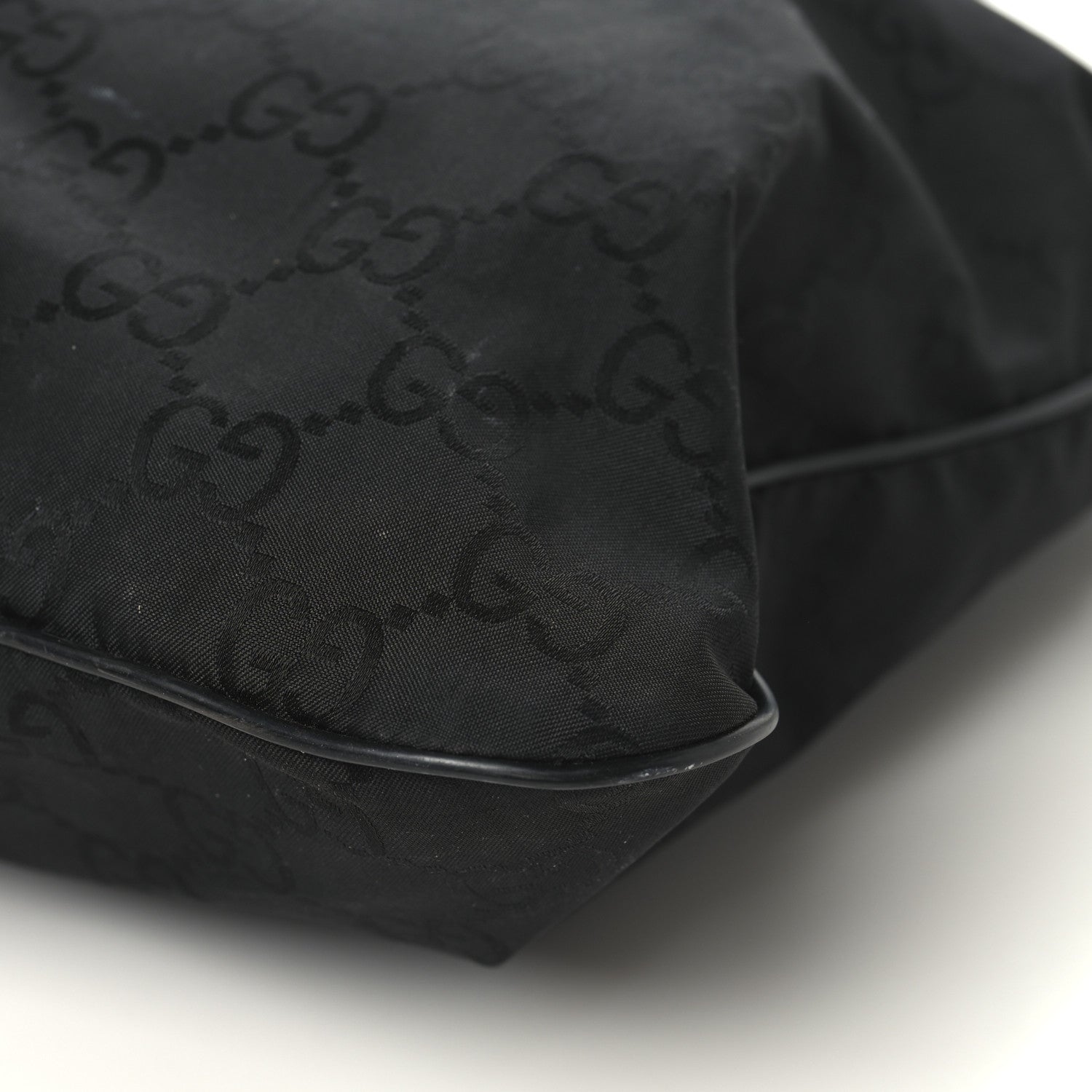 Gucci Nylon Monogram Messenger Black 10 of 10