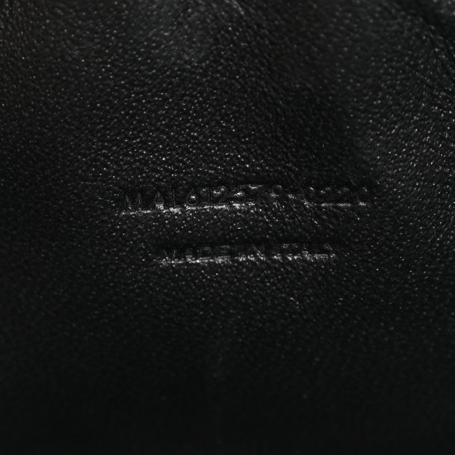 Saint Laurent Grain De Poudre Matelasse Monogram Mini Lou Camera Bag Crema Soft 7 of 10