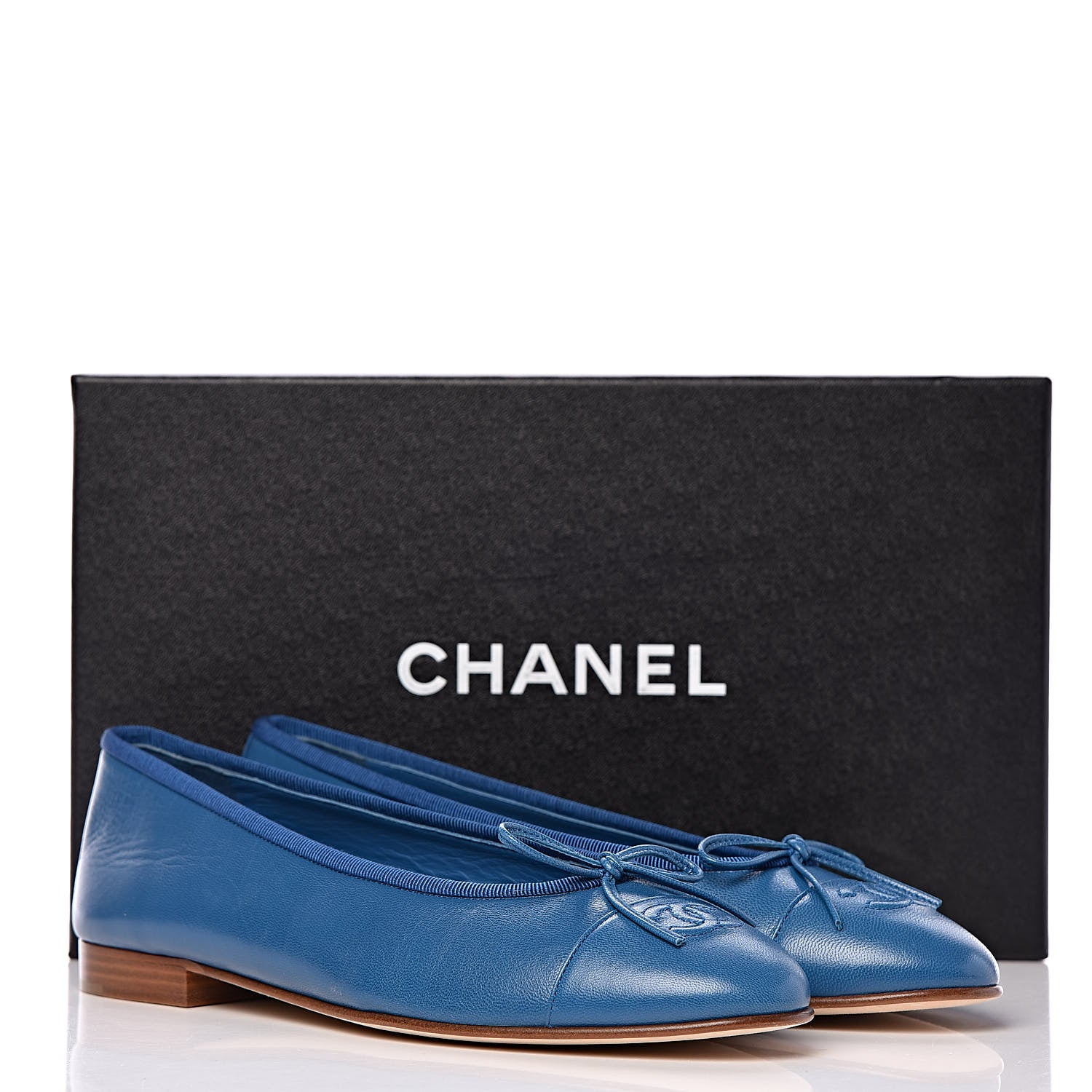 Chanel Goatskin Cap Toe CC Ballerina Flats 39 Blue 9 of 9